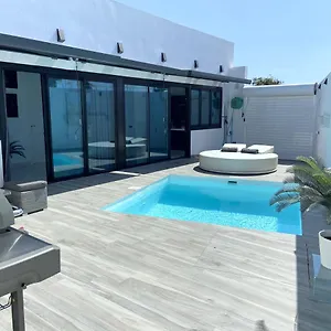  Villa Villardilla1