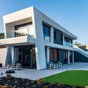  Villa Blue Horizon By Monte Leon